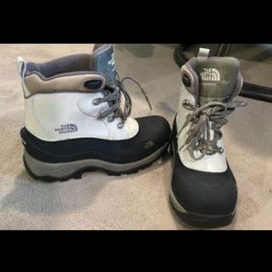 Womens North Face Boots